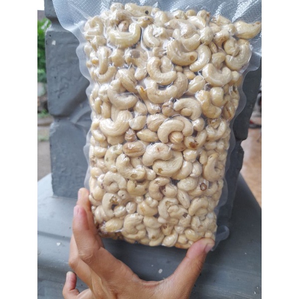 

kacang mede mente utuh jumbo 1kg