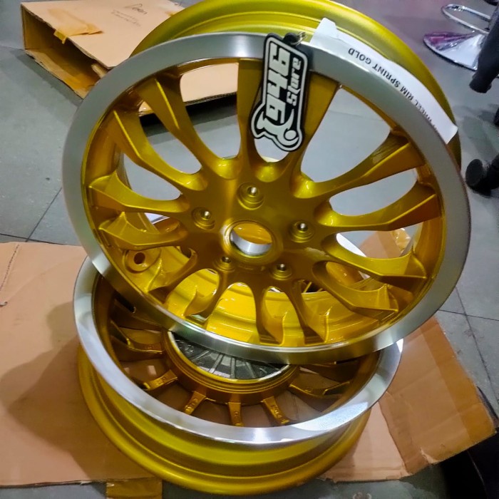 Velg Vespa Sprint Ring 12 Limited Edition Gold Polish Original Piaggio