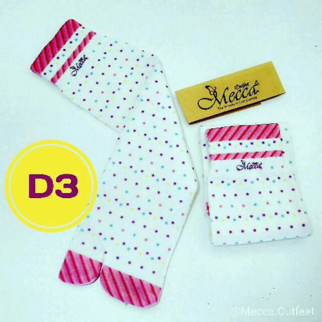 Kaos kaki jempol mecca d3