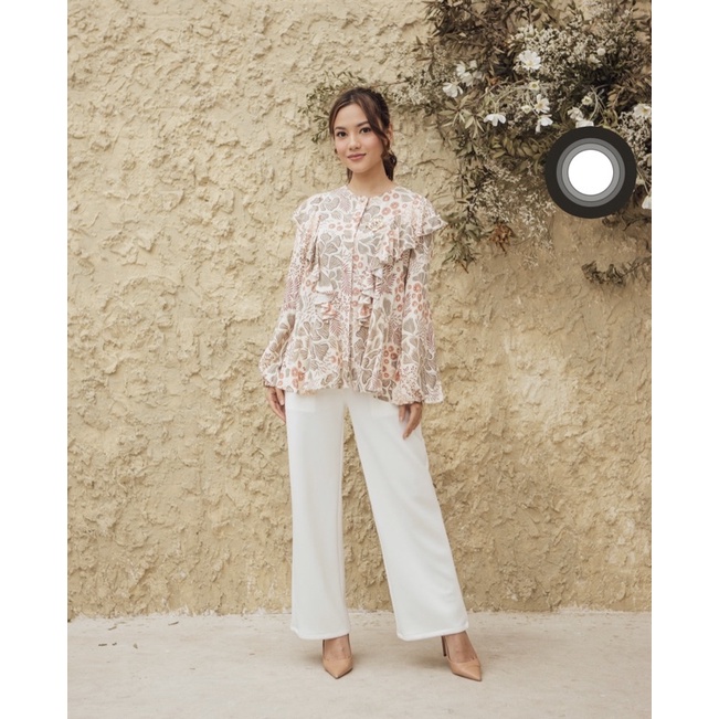 camelia blouse in peanut sauce by wearing klamby