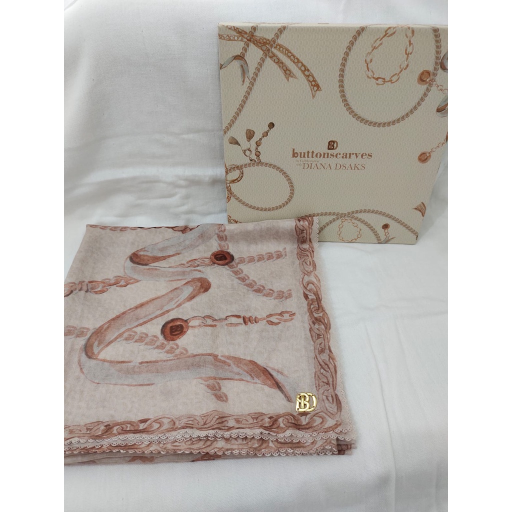 [PRELOVED] Buttonscarves x Dsaks The Chain Series Voile Square - Ivory