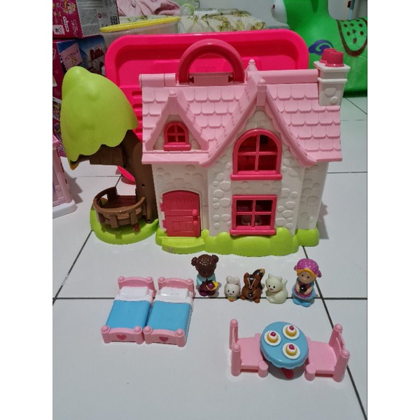 elc happyland rose cottage preloved