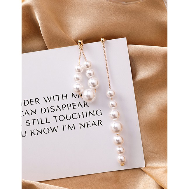 LRC Anting Tusuk Fashion Pearl 925 Silver Needle Size Pearl String Fringe Asymmetric Earrings F93301