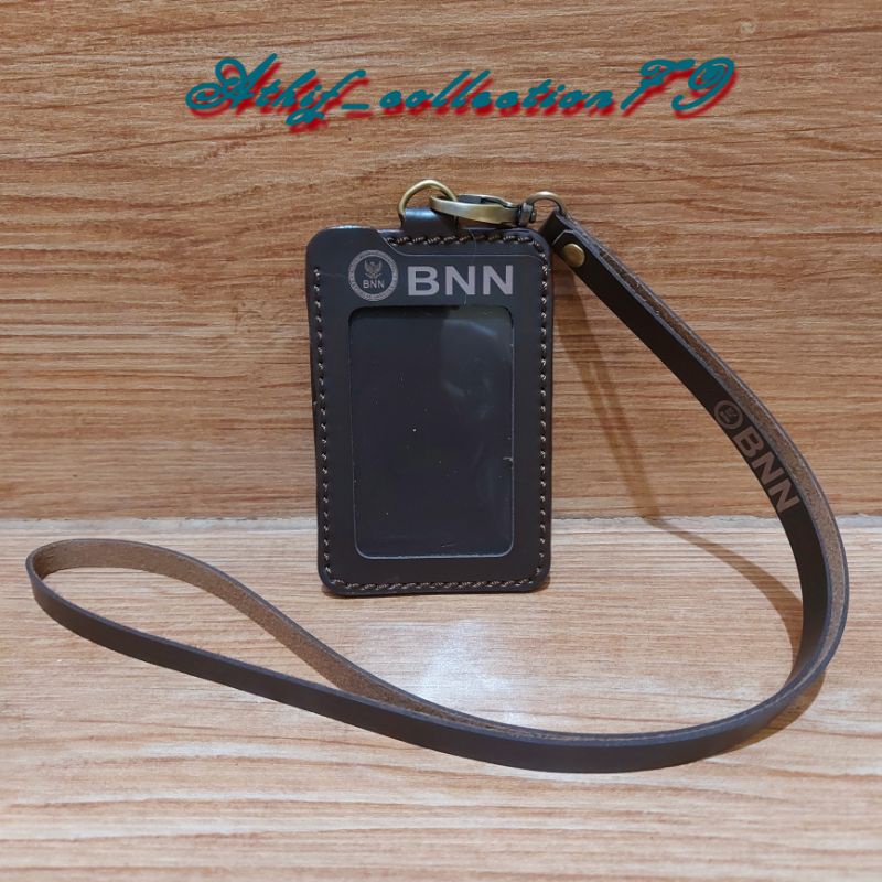 

TEMPAT ID CARD BNN KULIT HOLDER ID CARD KULIT BNN KALUNG