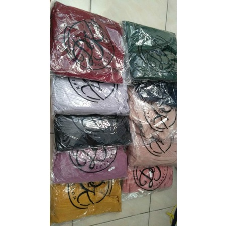 jilbab plisket dewasa sisa warna pink dan coklat, silahkn request warna dikoment