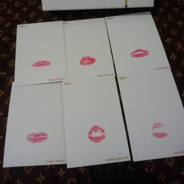 lip card md i promise you wannaone