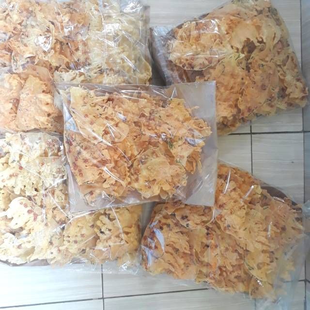 

Rempeyek kacang krispy