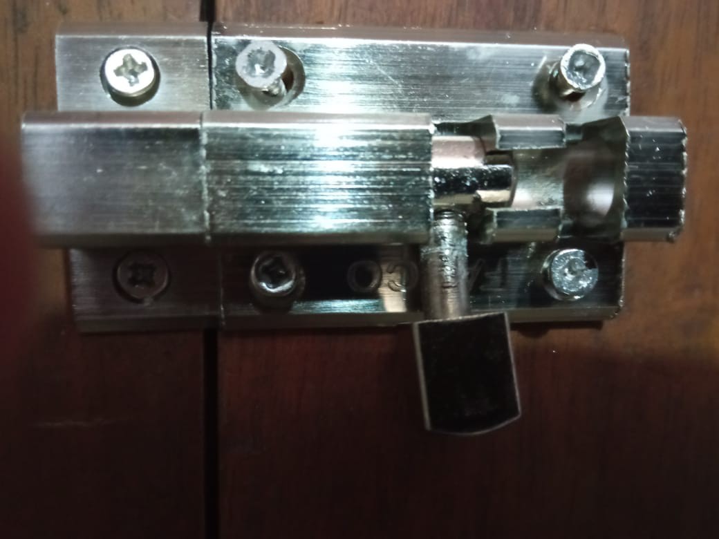 Grendel Slot Pengunci Pintu Jendela Aluminium 2 Inch