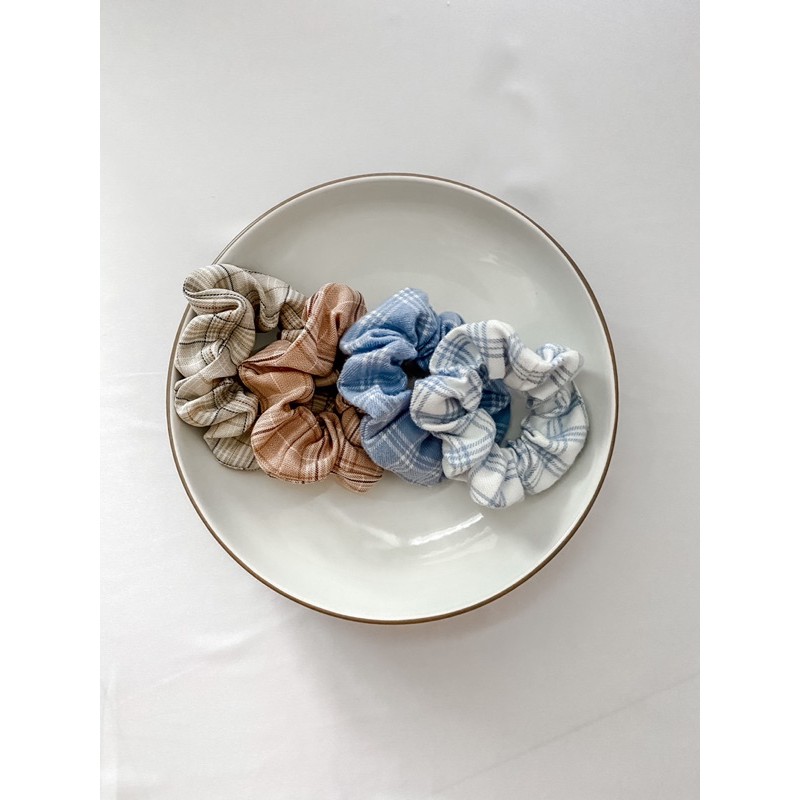 

SQUARE PASTEL SCRUNCHIES ✨