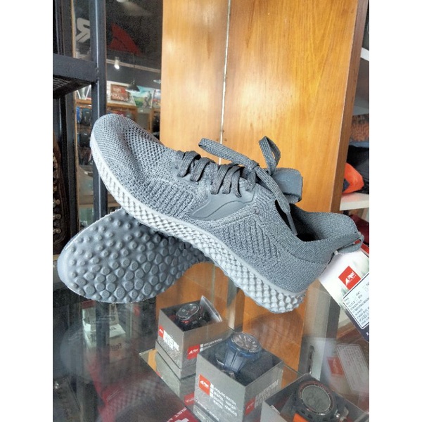 SEPATU AREI GRAVITY RUN