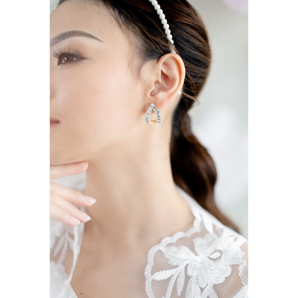 Triangle Earing - Anting Earing Mutiara Rekomendasi untuk Bride