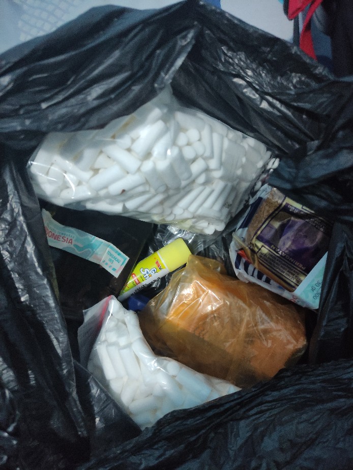 V-tro Glue Stick ( 10 Gr )