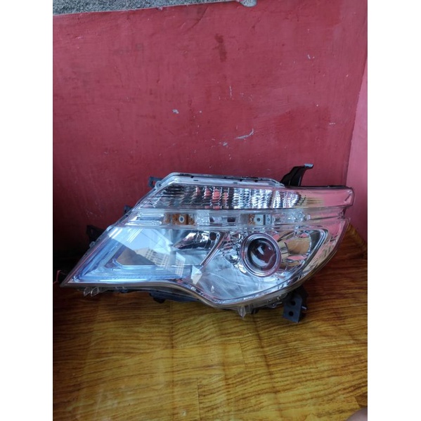 headlamp lampu depan nissan serena c26 led