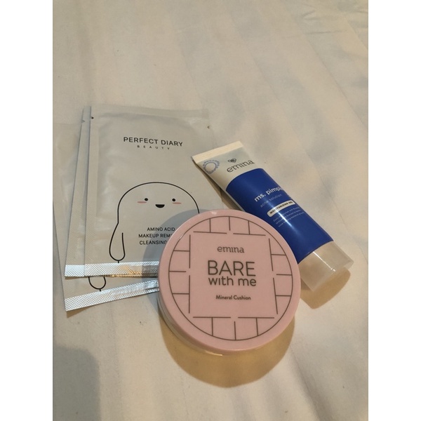 Bundle Preloved Emina Bare with Me Cushion Ms Pimple Moisturizer Perfect Diary