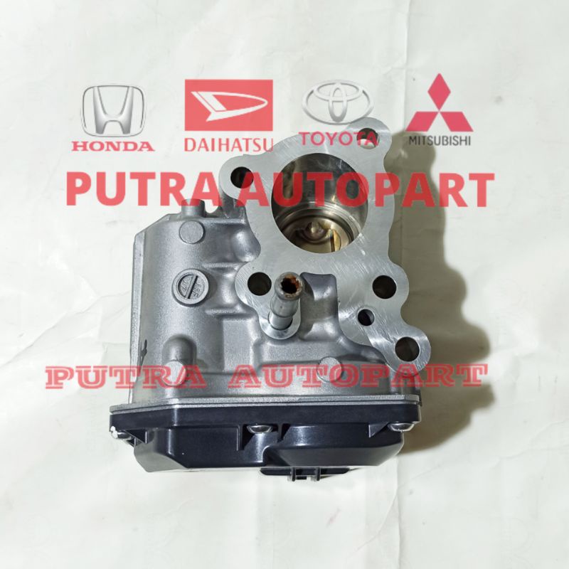 EGR innova reborn fortune vrz hilux revo diesel 2GD original toyota 25800-0E010