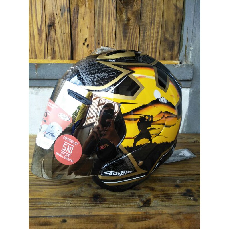 Helm Scott Ram4 Motif Pedrosa Samurai 2 Gold free Sticker