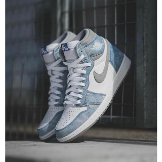 nike jordan 1 hyper blue