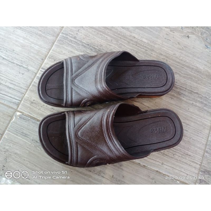 Sandal pria slop youken-bahan karet PVC