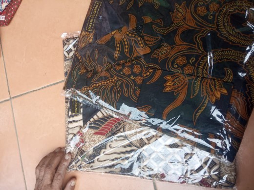 Peksi Semulur Sogan Kemeja Batik Pria Katun Primisima Full Furing
