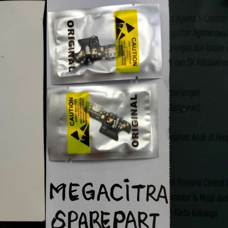 flexsibel conektor charger oppo A5s ori