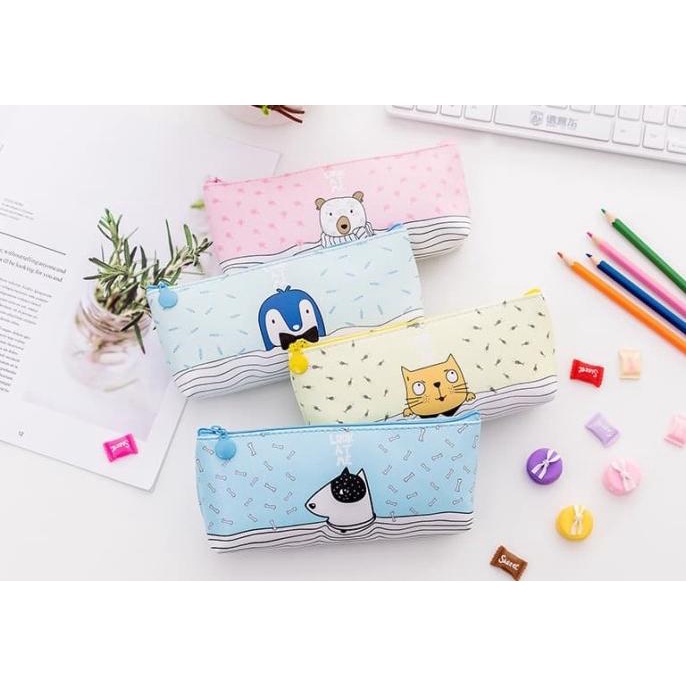 

TP001 Tempat Pensil Lucu Look At me