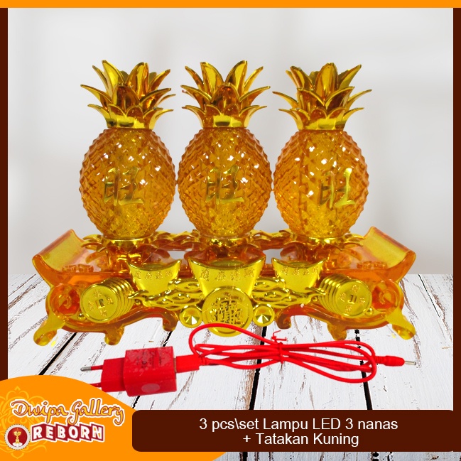 Lampu Sembahyang Altar Kuning LED Nanas + Tatakan (18x14 cm)