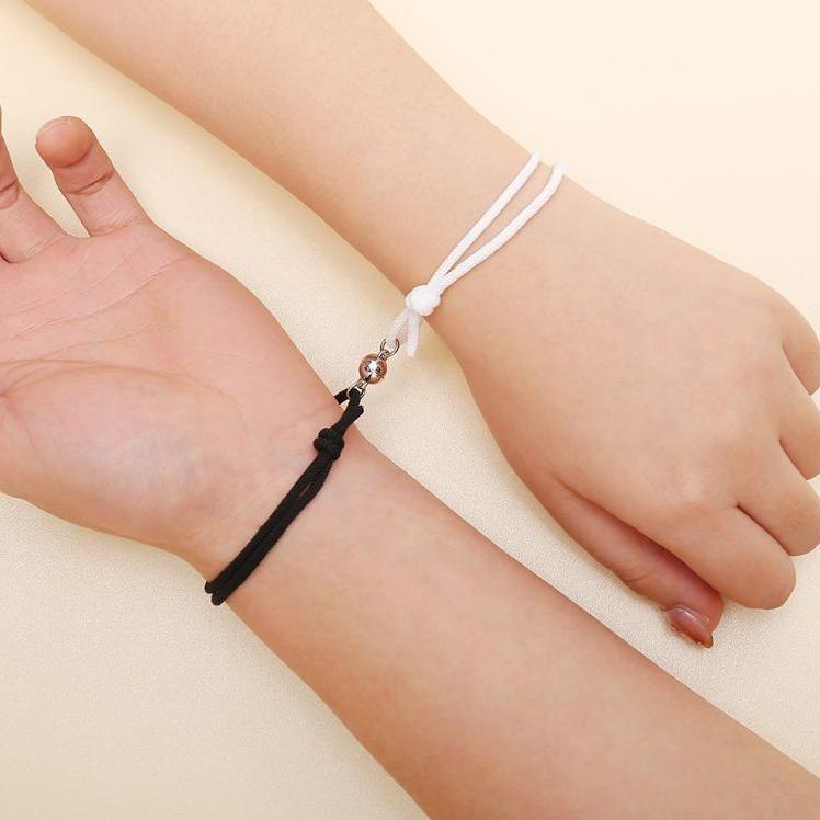 PRBAFK Sepasang (2 buah) Gelang Pasangan Magnet Couple Leather Bracelet Koneksi 86 ➯ (Terbaru)