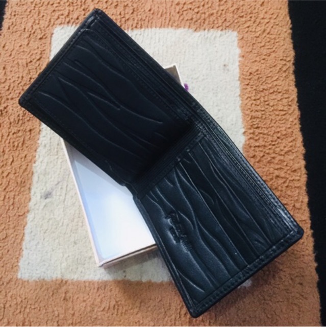 dompet elegan model lipat dua horizontal bahan kulit asli berkualitas lokal #dompet #dompetpria #dompetcowok #dompetkulit