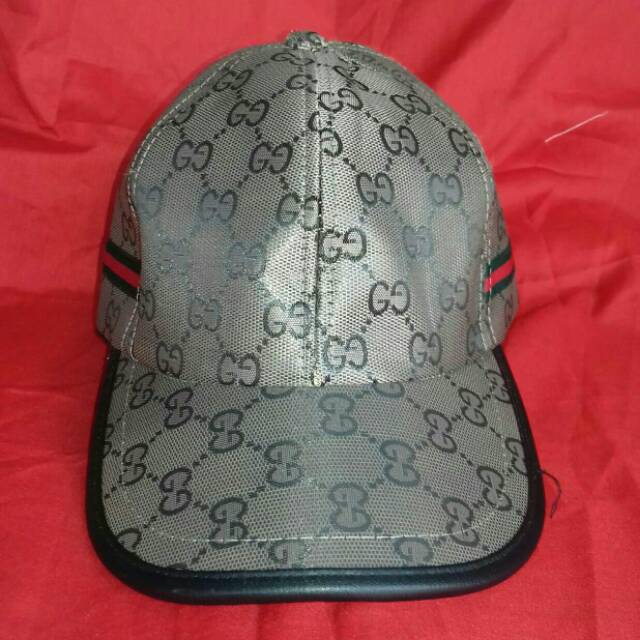 Topi GUCCI