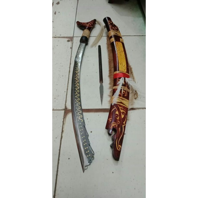 mandau senjata Dayak pusaka khas suku dayak asli kalimantan motif jimpul ukuran 80cm