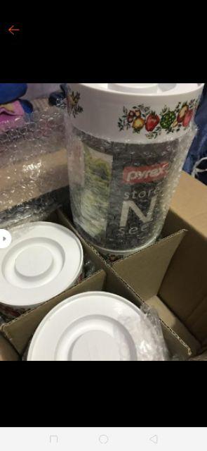 Toples Pyrex Store N See 1.5l