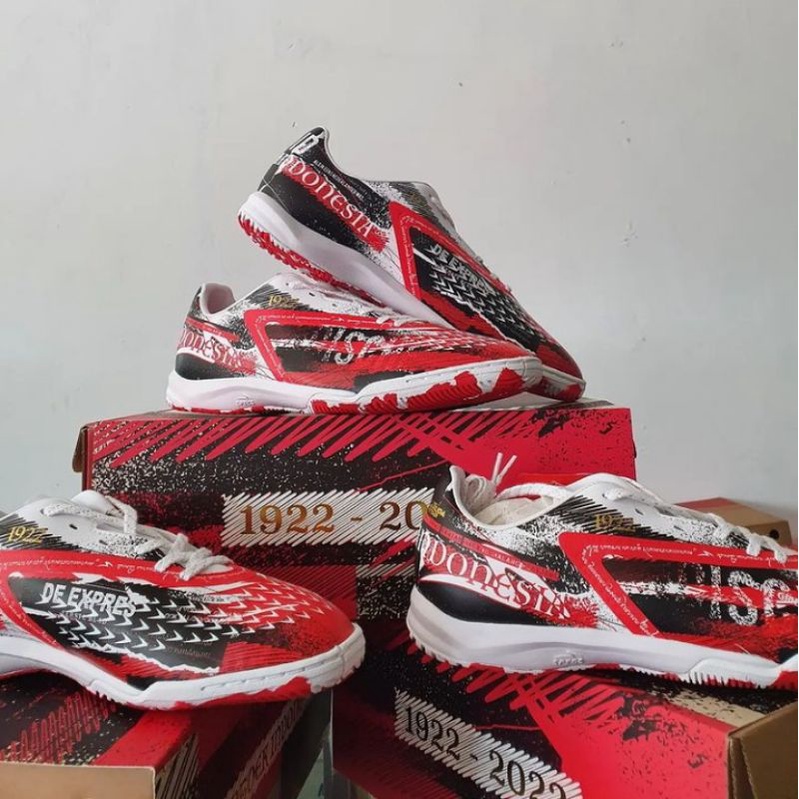 SEPATU FUTSAL GARUDA ATTACK IN REACTO PRO