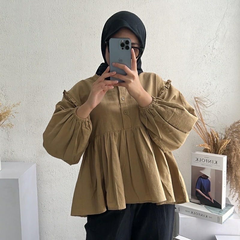 BEFAST - ZSO OOTD Blouse Perempuan RAHYA / KINAN LINEN BUTTON BLOUSE / Blouse Wanita Model Terbaru / Pakaian Wanita Kekinian / Blouse Lengan Panjang / Fashion Casual Wanita / Blouse Polos Formal / OOTD Wanita Hijab / Termurah