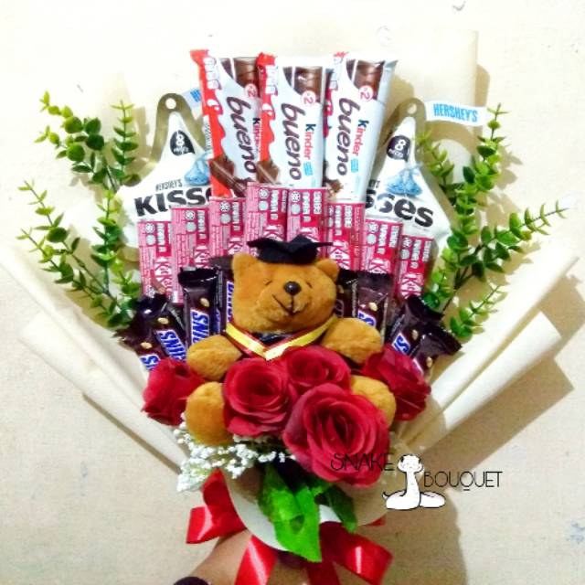 

snack bouquet buket snack mawar palsu hadiah wisuda ulang tahun