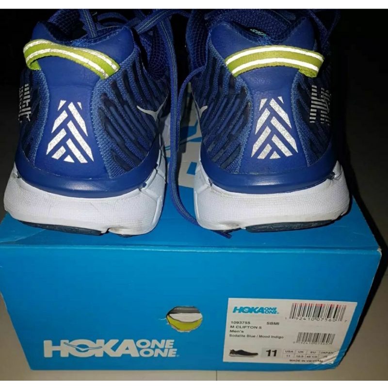 Sepatu Hoka One One  Clifton 5