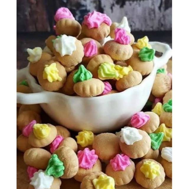 

KUE GEM ROSE/ KUE GEMROSE/ KUE JADUL GULA BUNGA 1kg