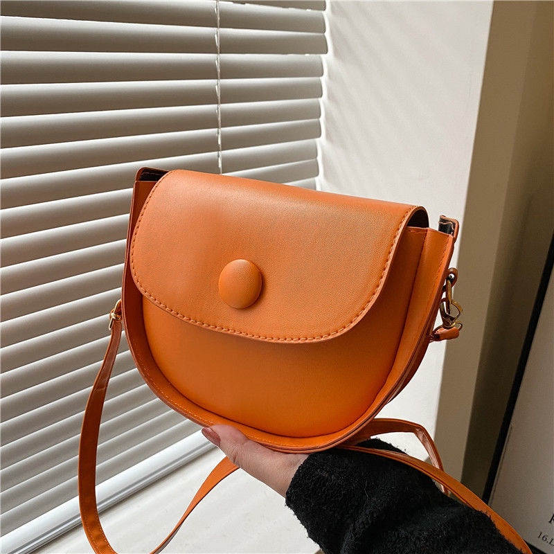 Klein blue saddle bag women's spring and summer all-match niche design high-end 2022 new one-shoulder messenger bag women