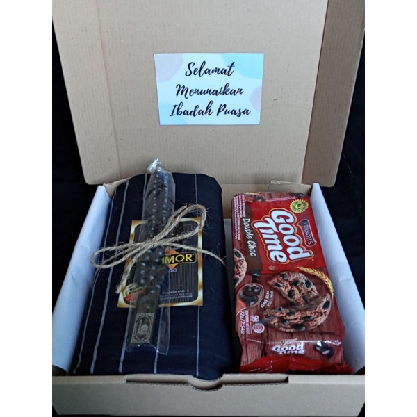 

[COD] Hampers Sarung / Kado Ulang Tahun Cowok / Gift Cowok