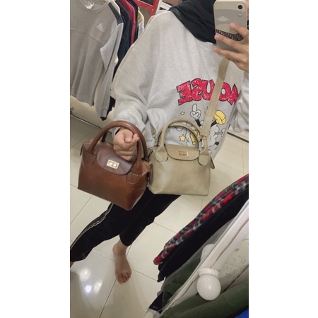 tas cewe faeyza
