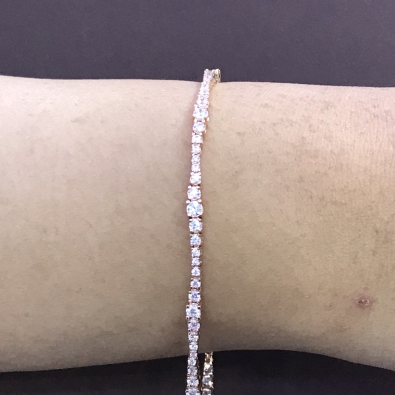 UBS GELANG EMAS 750 GGE0568