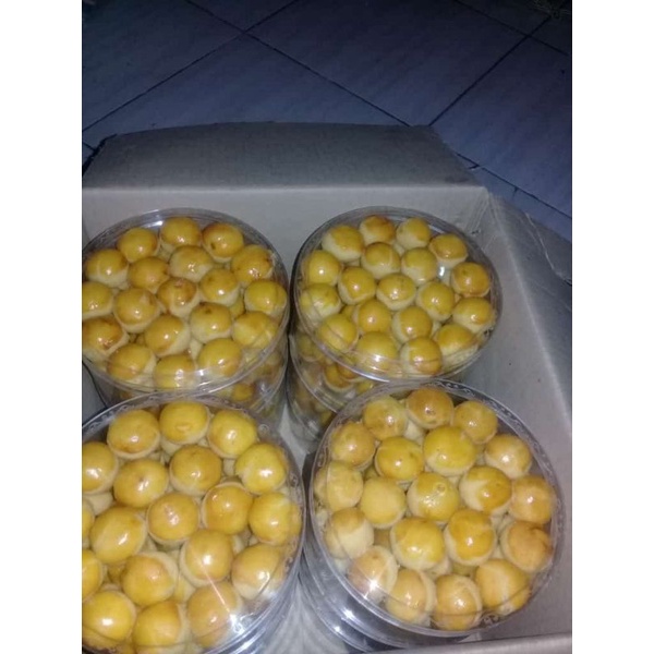 

KUE NASTAR /clastenggel kue keju 500 gr KEJU KUE LEBARAN