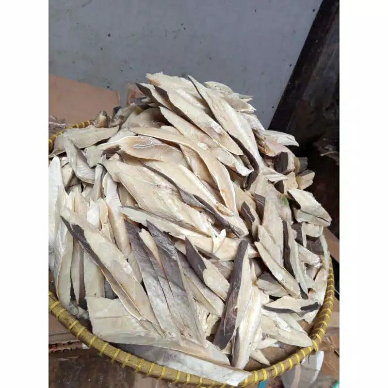 

Ikan Asin Cucut 1 Kg