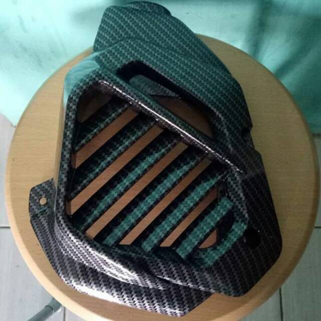 Tutup radiator vario 125 old carbon celup wtp
