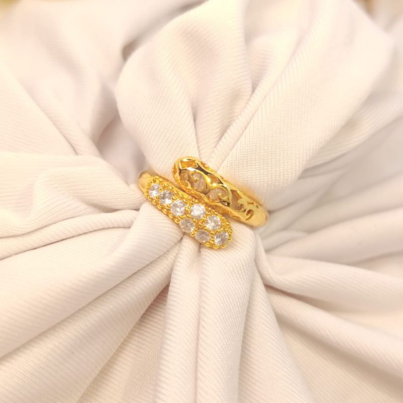 Cincin ukir diamond mas lapis emas cincin wanita cincin xuping cincin imitasi cincin murah cincin an