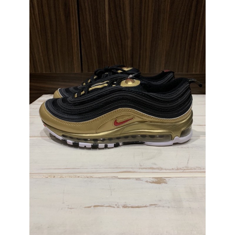 black and gold 97