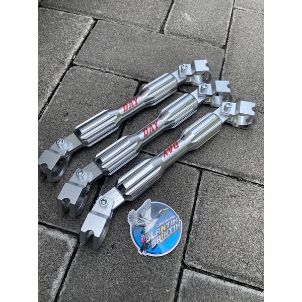 Palang stang Day besar