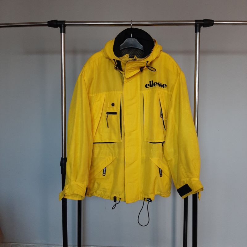 jaket outdoor ellesse second murah