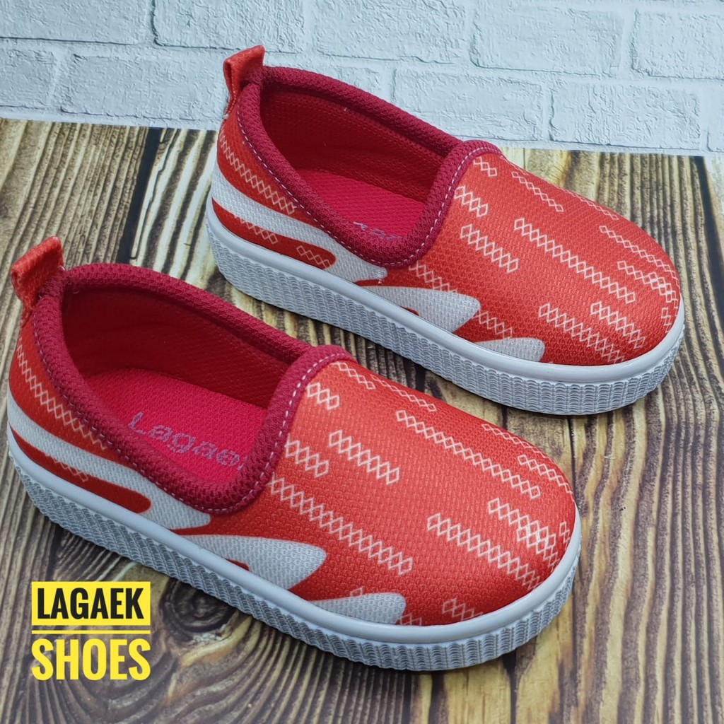 Sepatu Anak Laki Laki Usia 1 2 3 4 5 6 7 Tahun Size 22 - 34 MERAH - Sepatu Anak Slip On Alas Karet Anti Licin