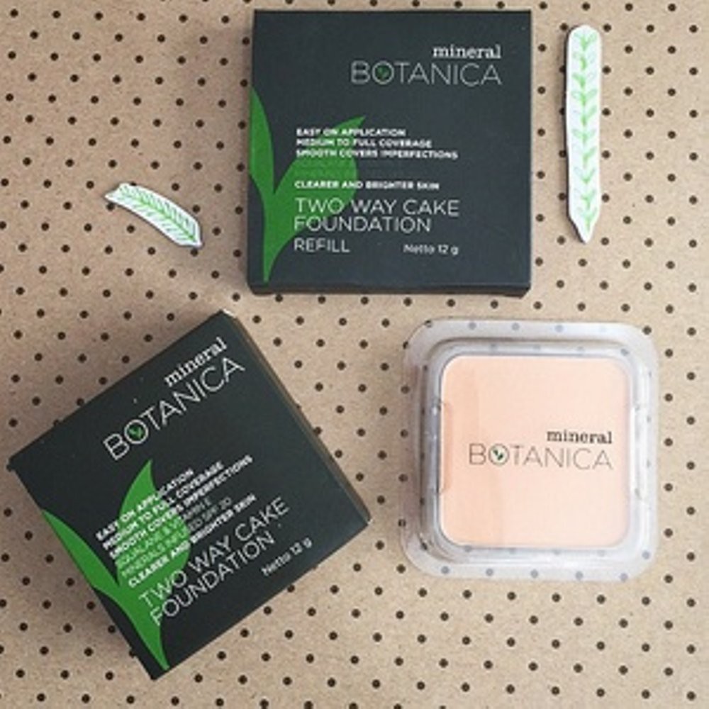 Mineral Botanica Two Way Cake Foundation Refill Isi Ulang TWC Mineral Botanica