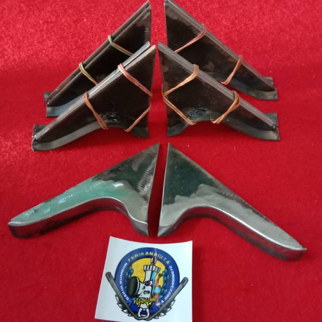 Manisan rangka belakang cb